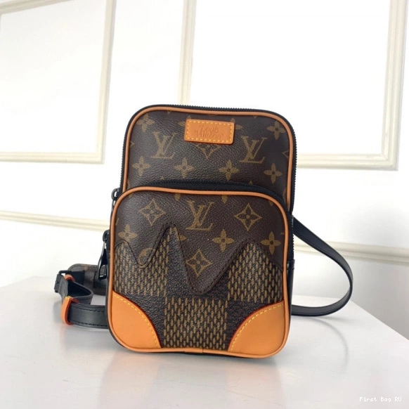 First bags ru AMAZONE VUITTON BAG NIGO SLING LOUIS 0811